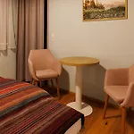 شقة Muggla