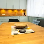 شقة Muggla بروتز