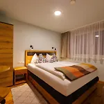 Muggla شقة بروتز